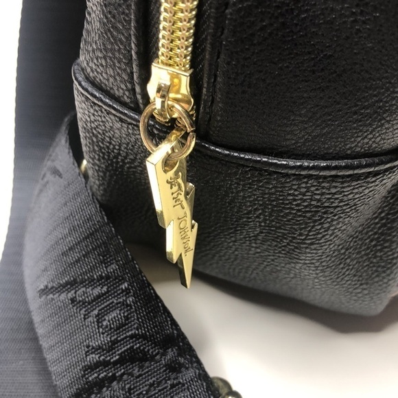 BETSEY JOHNSON ANIMAL PRINT & ROSES LITTLE BACKPACK - Picture 11 of 16